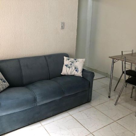 Casa De Hospedes Manaus - Dormitorios Com Cozinha Экстерьер фото