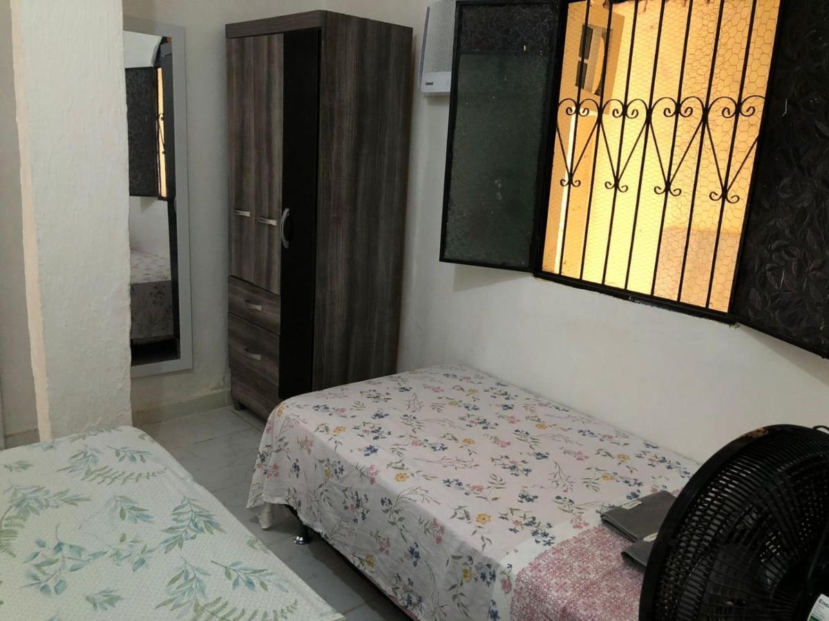Casa De Hospedes Manaus - Dormitorios Com Cozinha Экстерьер фото