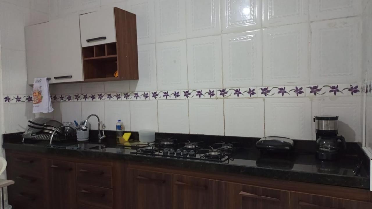 Casa De Hospedes Manaus - Dormitorios Com Cozinha Экстерьер фото